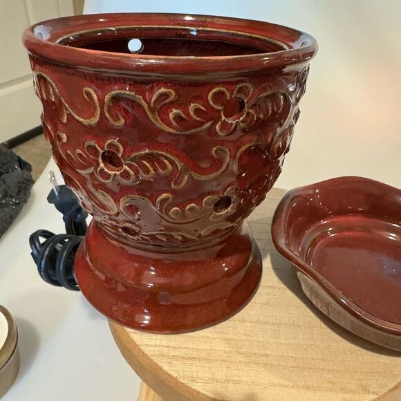 3 SCENTSY WAX WARMERS "ROMA" set of 3  to all match together in your home! - Picture 2 of 3